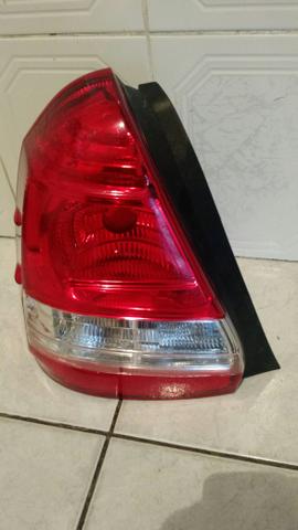 Lanterna Traseira Esquerda Toyota Etios Sedan