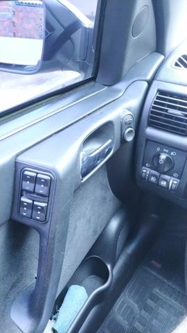 Chevrolet Astra Advantage 2.0 2011 - Foto 8