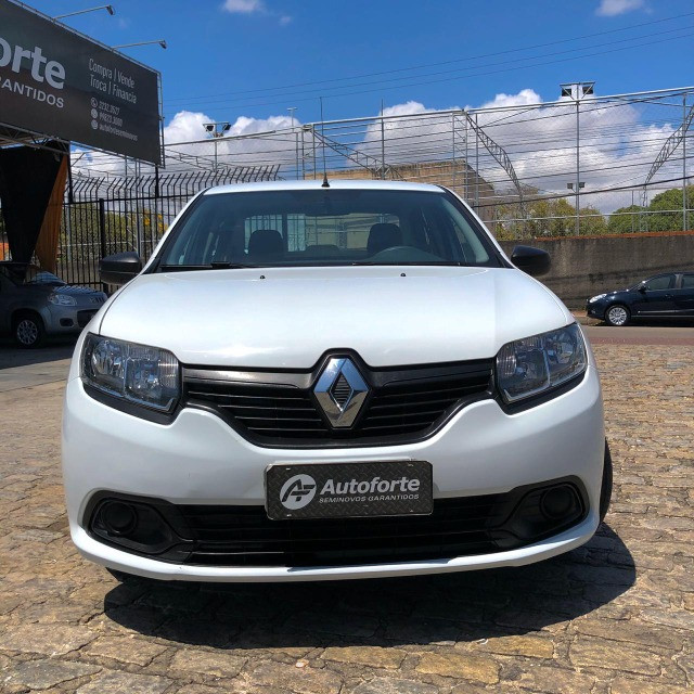 Renault Logan 2018 Completo - $ 38.990 - Foto 3