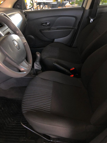 Renault Logan 2018 Completo - $ 38.990 - Foto 9