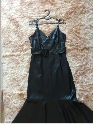 Vestido Sereia couro marca Mamô Preto - Foto 3