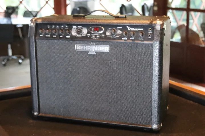 Cubo de Guitarra / Amplificador 