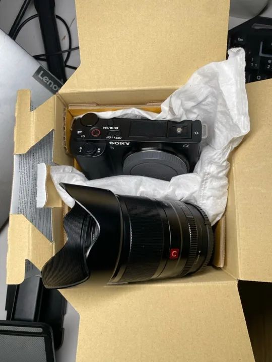 Sony zve 10 com lente viltrox 23/1.4