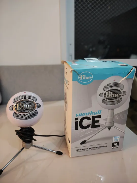 Microfone USB Blue Snowball Ice