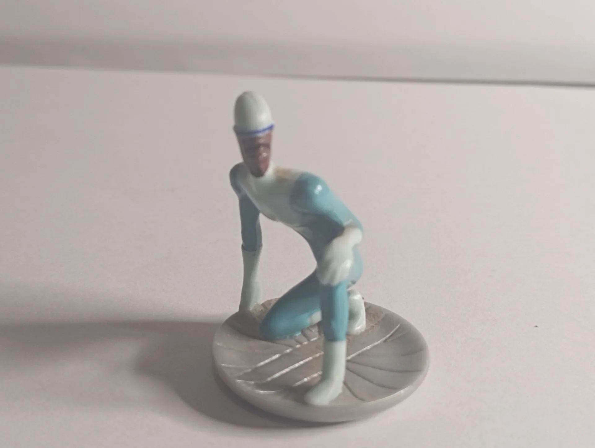 Boneco de ação de herói miniatura os incríveis  - Foto 3