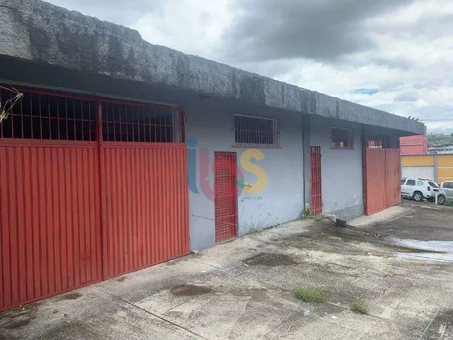 ALUGO GALPÃO COMERCIAL