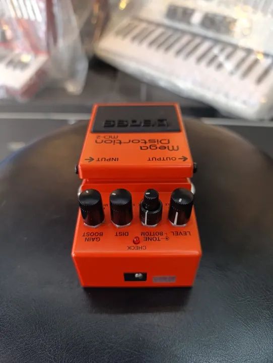 Pedal MEGA DISTORTION MD-2 BOSS - Foto 5