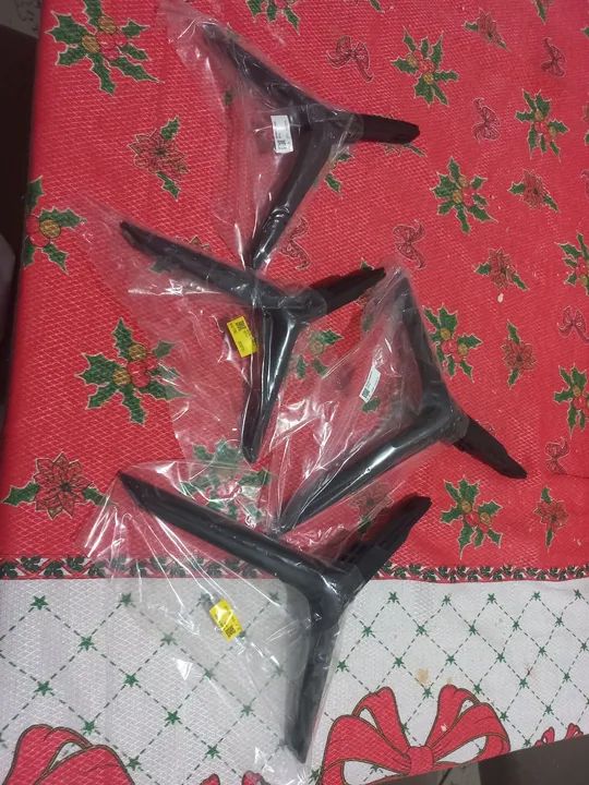 Pedestais ou pe para tb smart sansung.  Valor do paruportes para TV novos - Foto 2