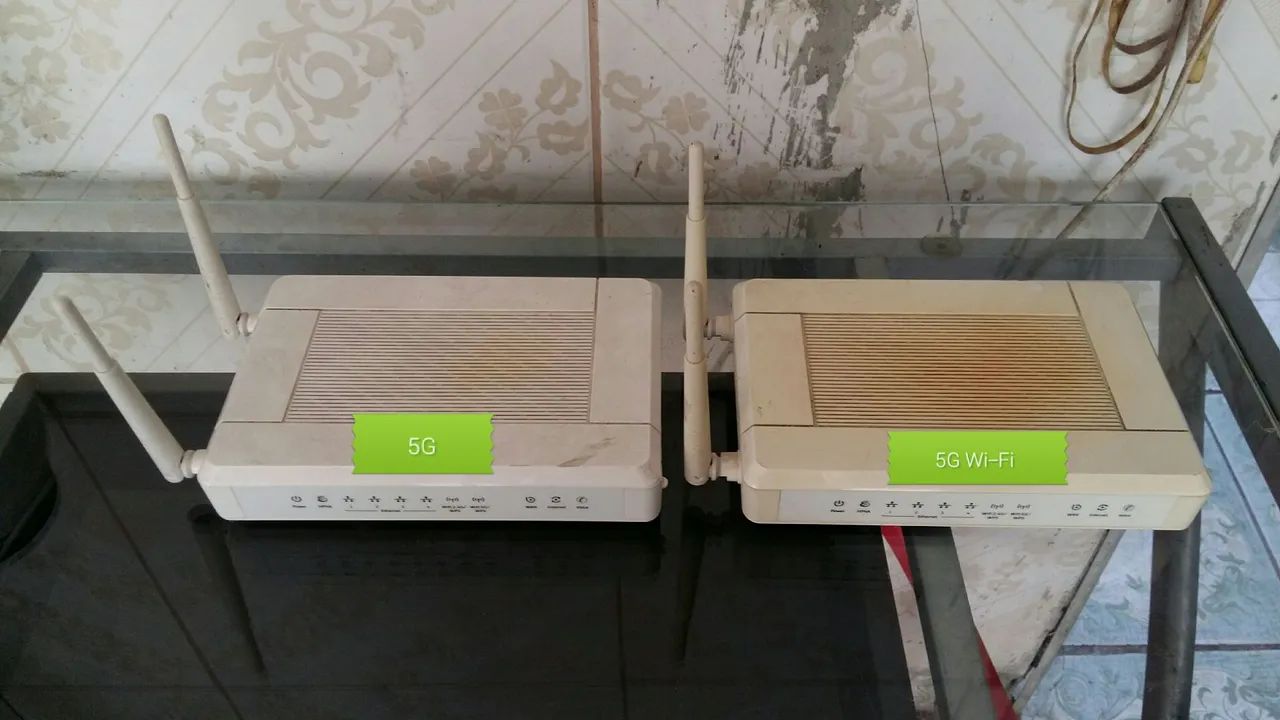 2 Roteadores 5G e 2.4G com 1 entrada WAN e 4 LAN