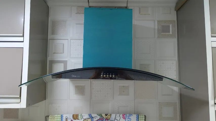 coifa  de vidro temperado e inox MIDEA semi nova - Foto 2