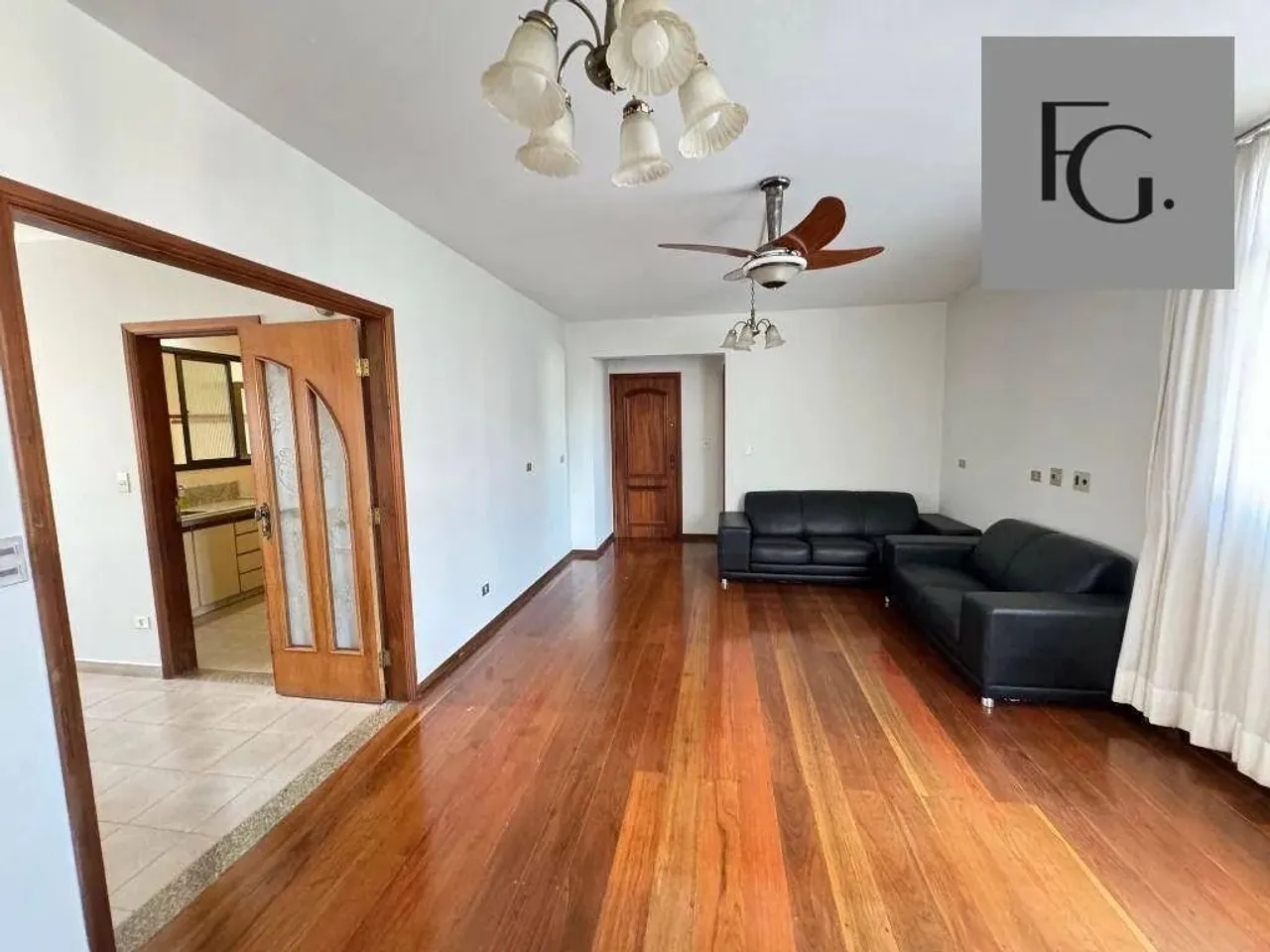Apartamento com 4 dormitórios à venda, 158 m² por R$ 650.000,00 - Centro - Londrina/PR