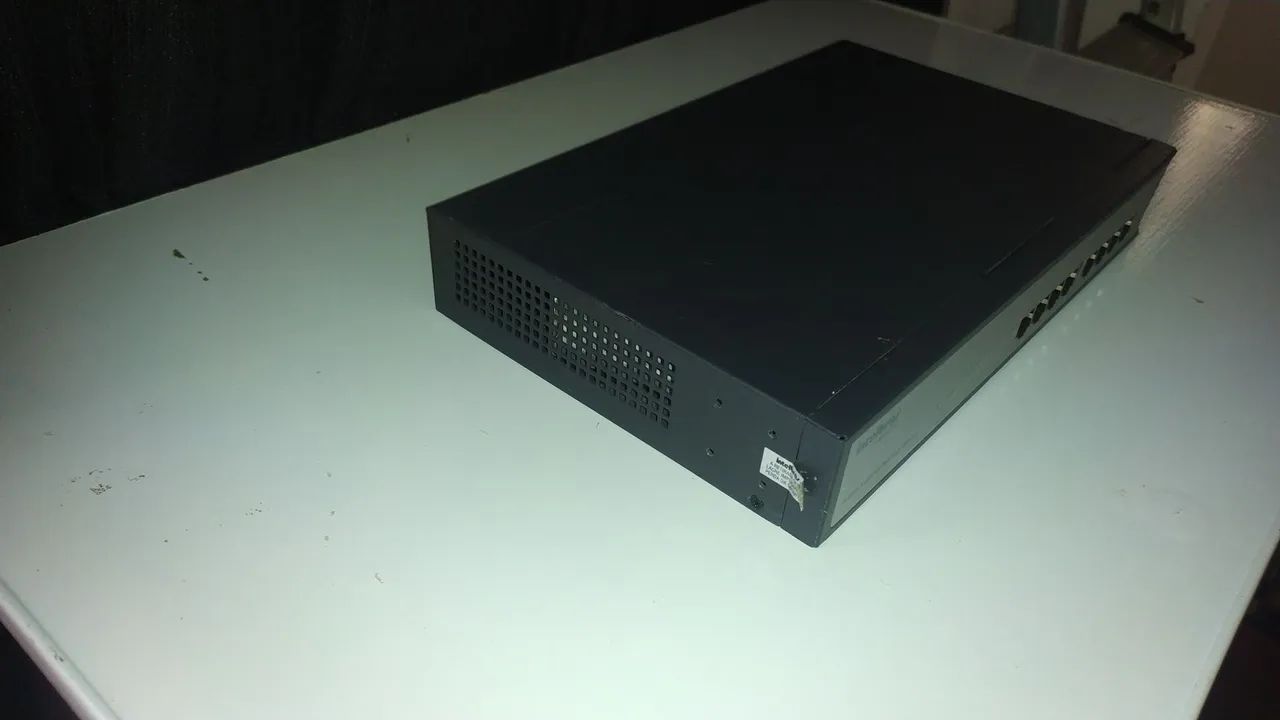 Router POE Intelbras - Foto 3