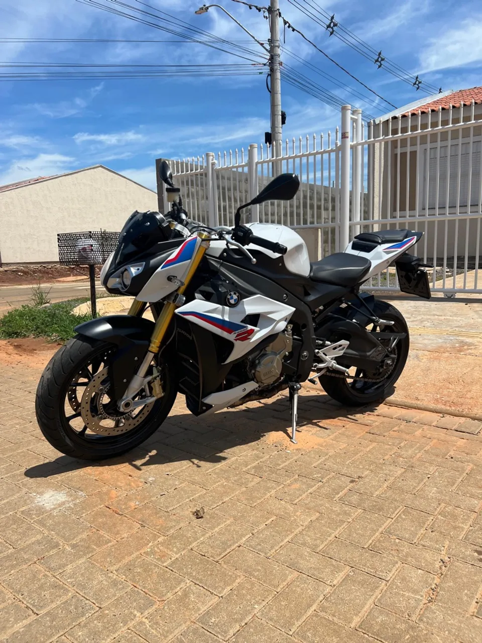 Bmw s1000r