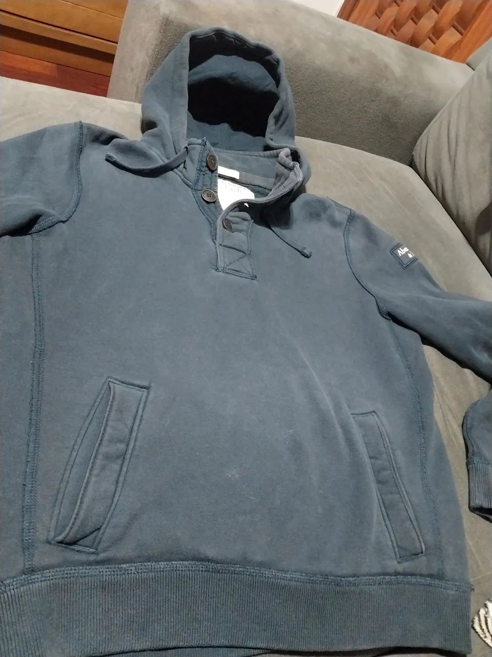 Moletom Abercrombie & Fitch com capuz