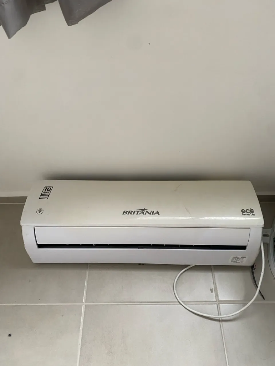 Ar Condicionado Split Britania 9.000 BTUs - Eco Inverter