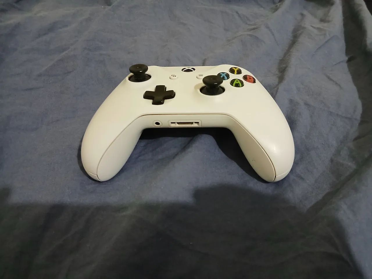 Controle Xbox One S usado63825070096385121