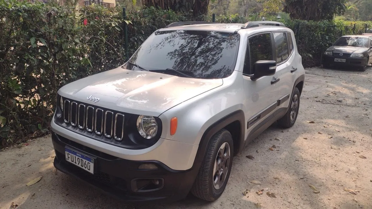 Renegade Sport automático linda