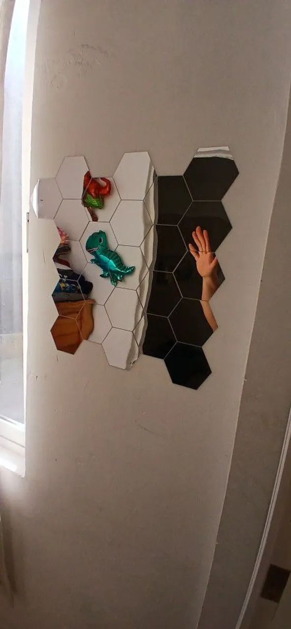 Espelhos Decorativos Hexagonais autocolantes  - Foto 5
