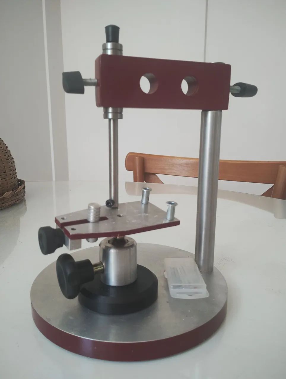 Delineador odontológico 