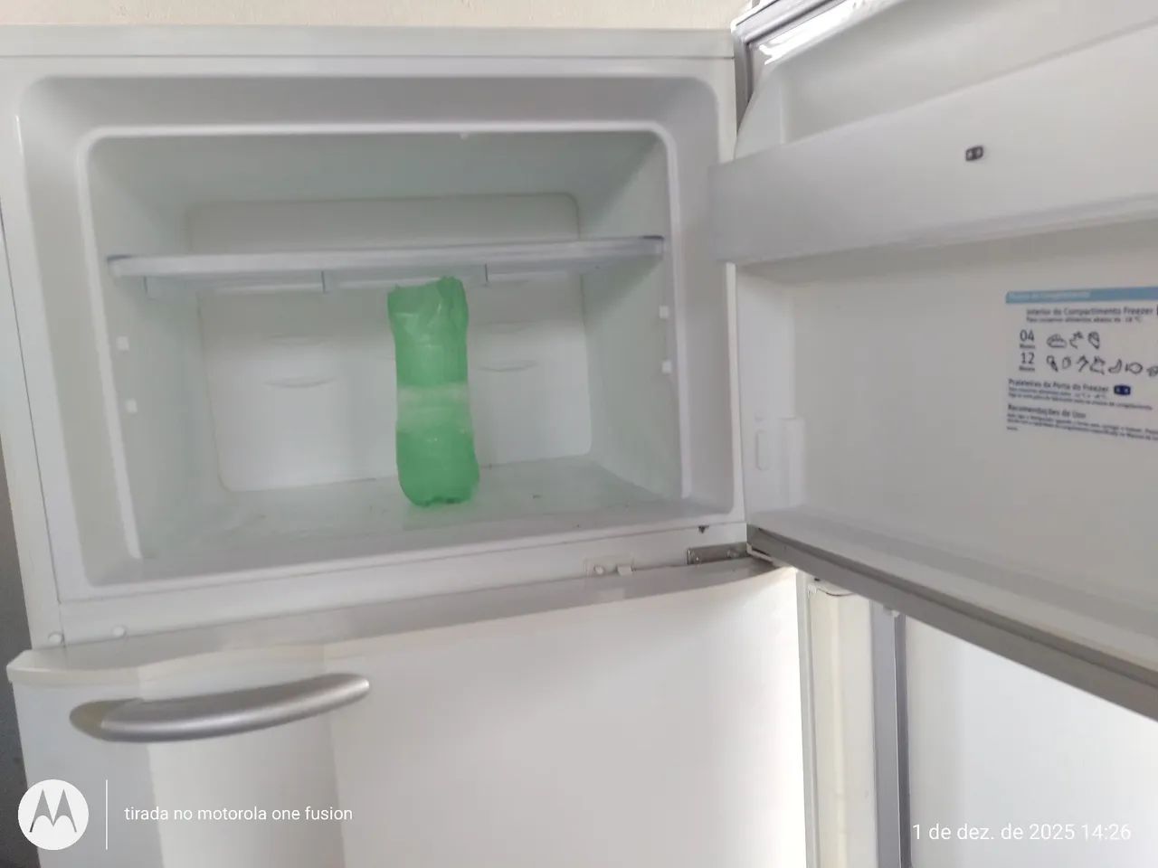 REFRIGERADOR ELECTROLUX DC48 220V - Foto 3