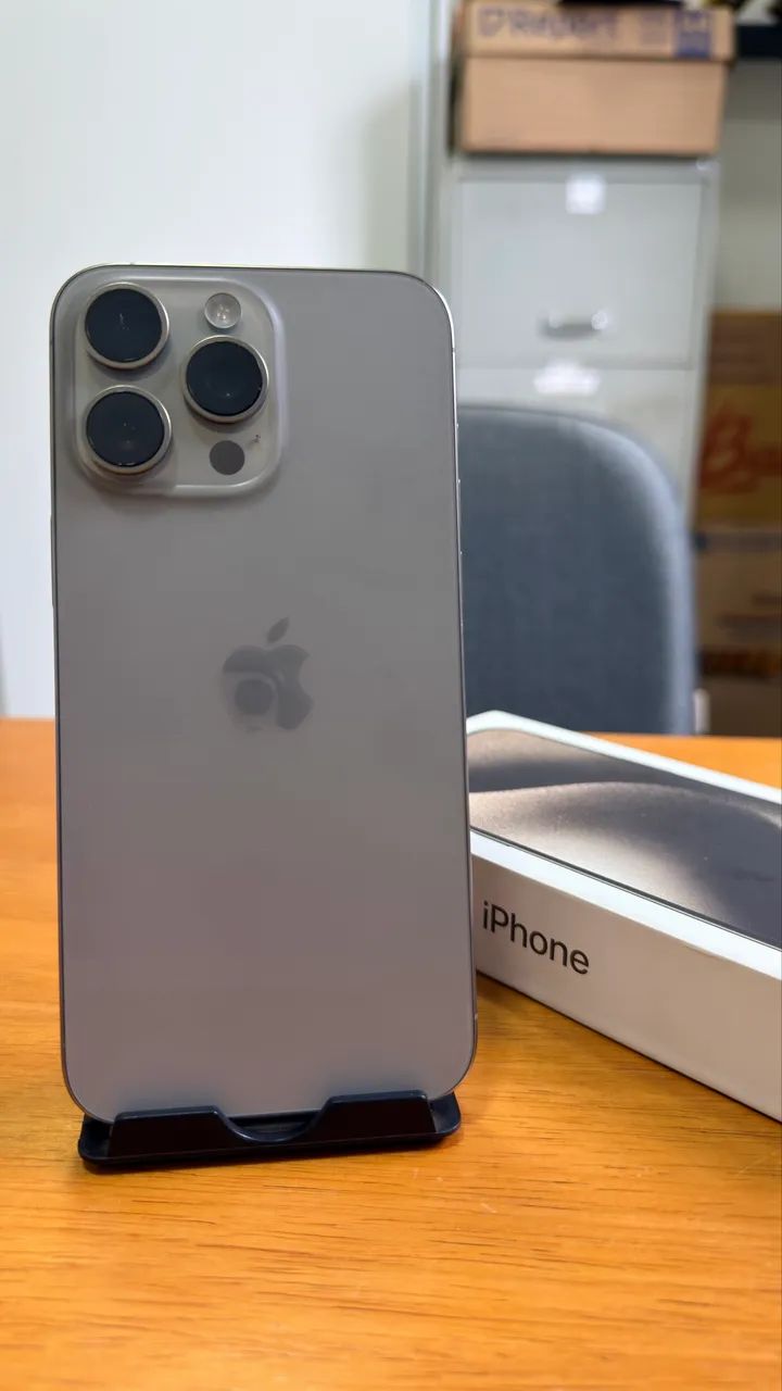 Apple IPhone PRO MAX 15 - 256 GB - Foto 3