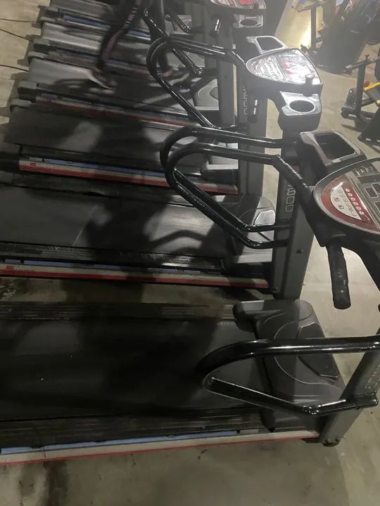 Esteira Profissional- Academia - Foto 2