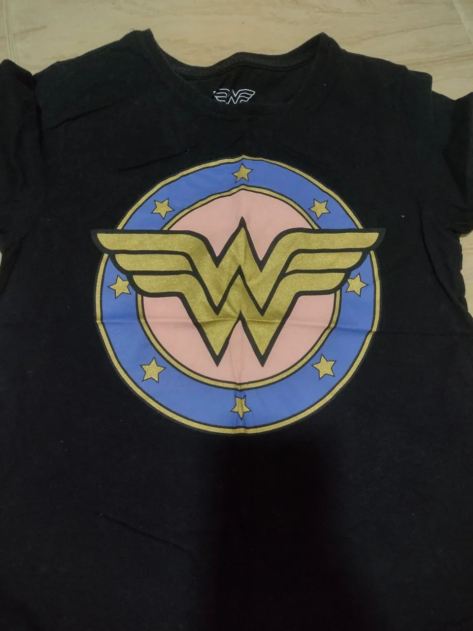 Lote de 6 camisetas da Minnie e variadas - Foto 3