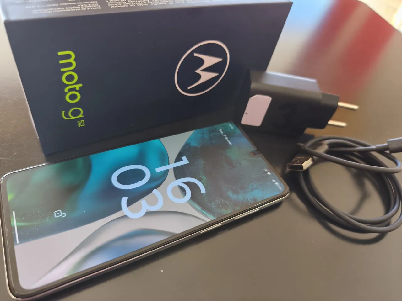 Moto G52