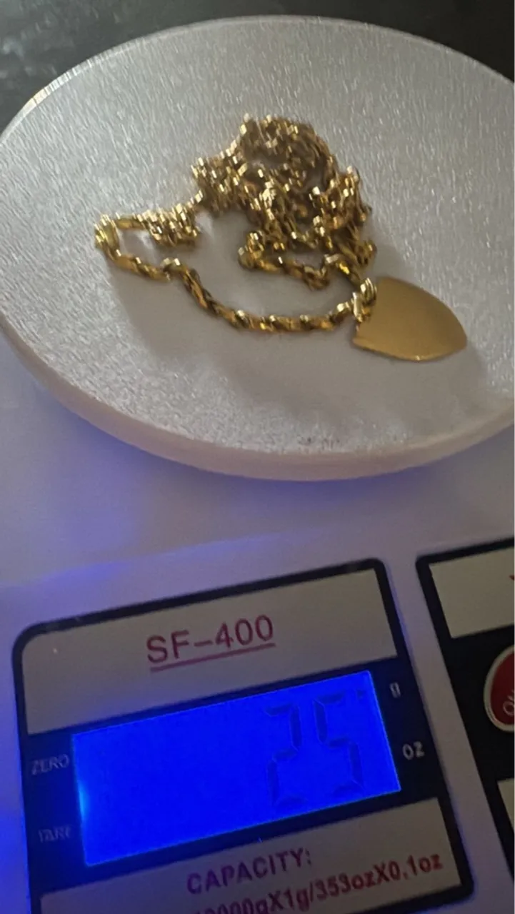 Cordão de ouro