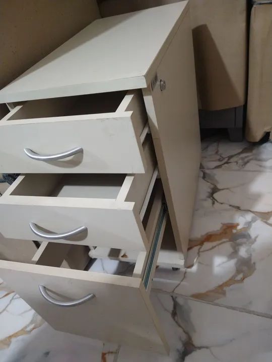 Mesa de Escritório -Ótimo Estado - Foto 5