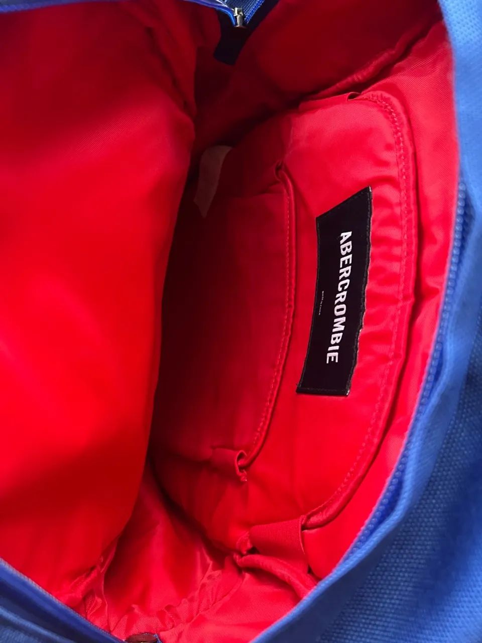 Mochila Abercrombie & Fitch original  - Foto 3