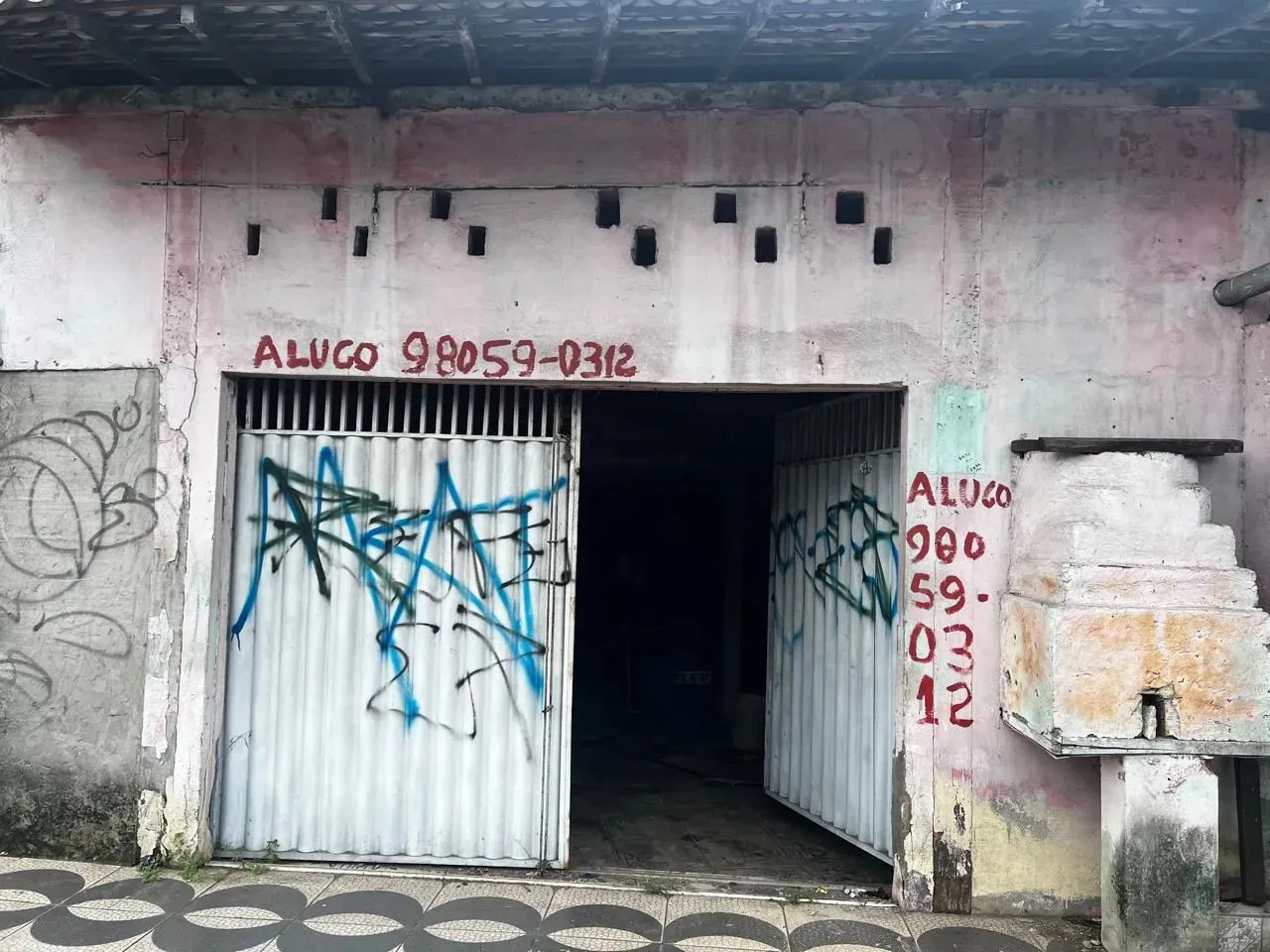 ALUGO PONTO COMERCIAL - GALPÃO