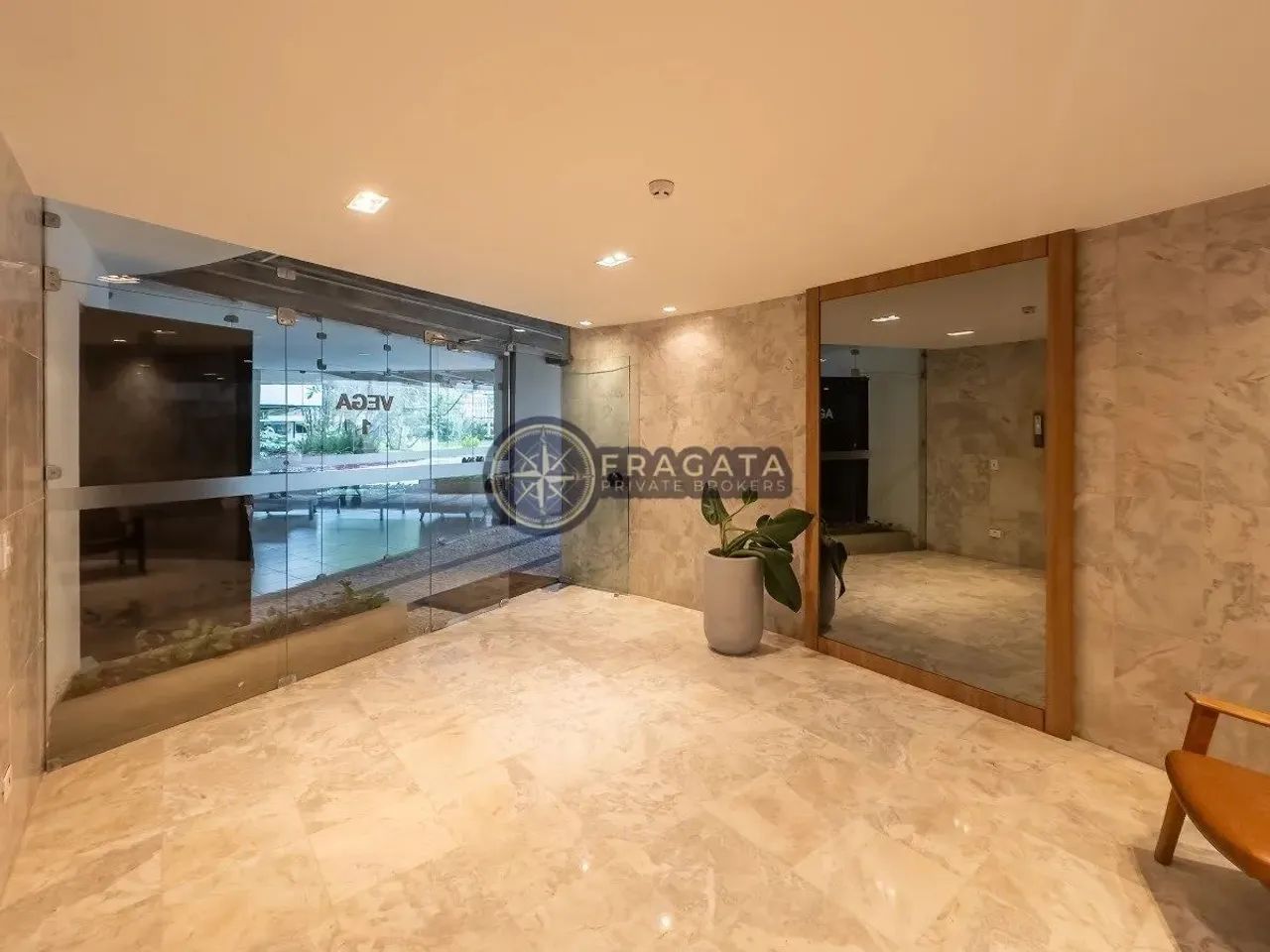 Amplo Apartamento a venda com 178m², 3 dormitórios e 2 vagas no Jardim Paulistano - Foto 12