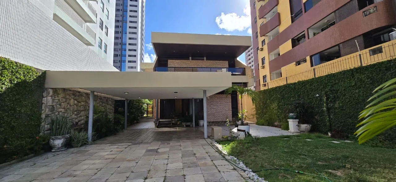 CASA EM MANAÍRA