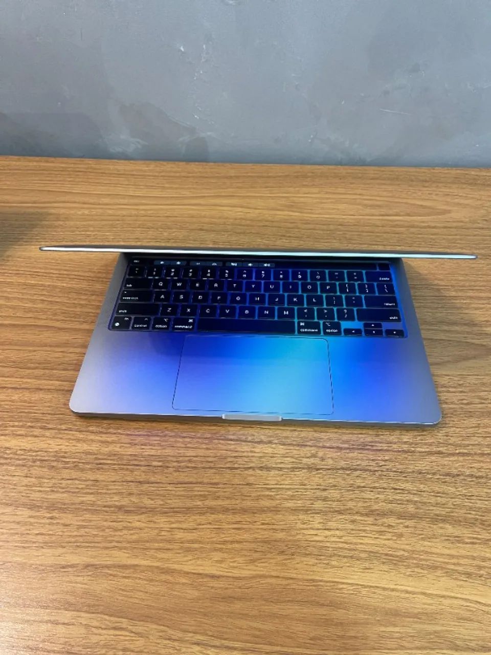 MacBook Pro 2020 com Chip M1, 8GB RAM - Perfeito Estado - Foto 3