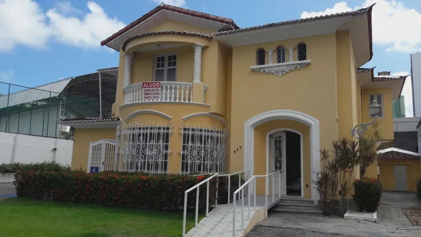 Casa Comercial com 650M² com 20 Salas 20 Vagas - Boa Vista - Recife - PE