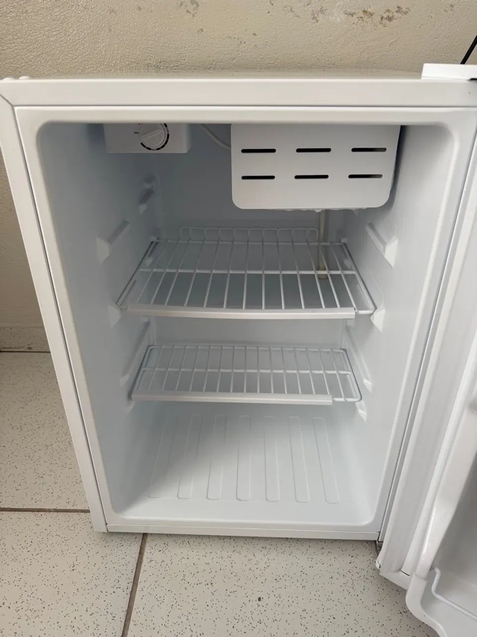 Frigobar Philco PFG85B - Foto 3