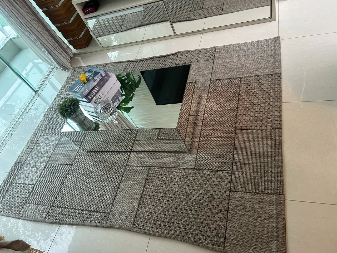 Mesa de centro espelhada 80X50 - Foto 2