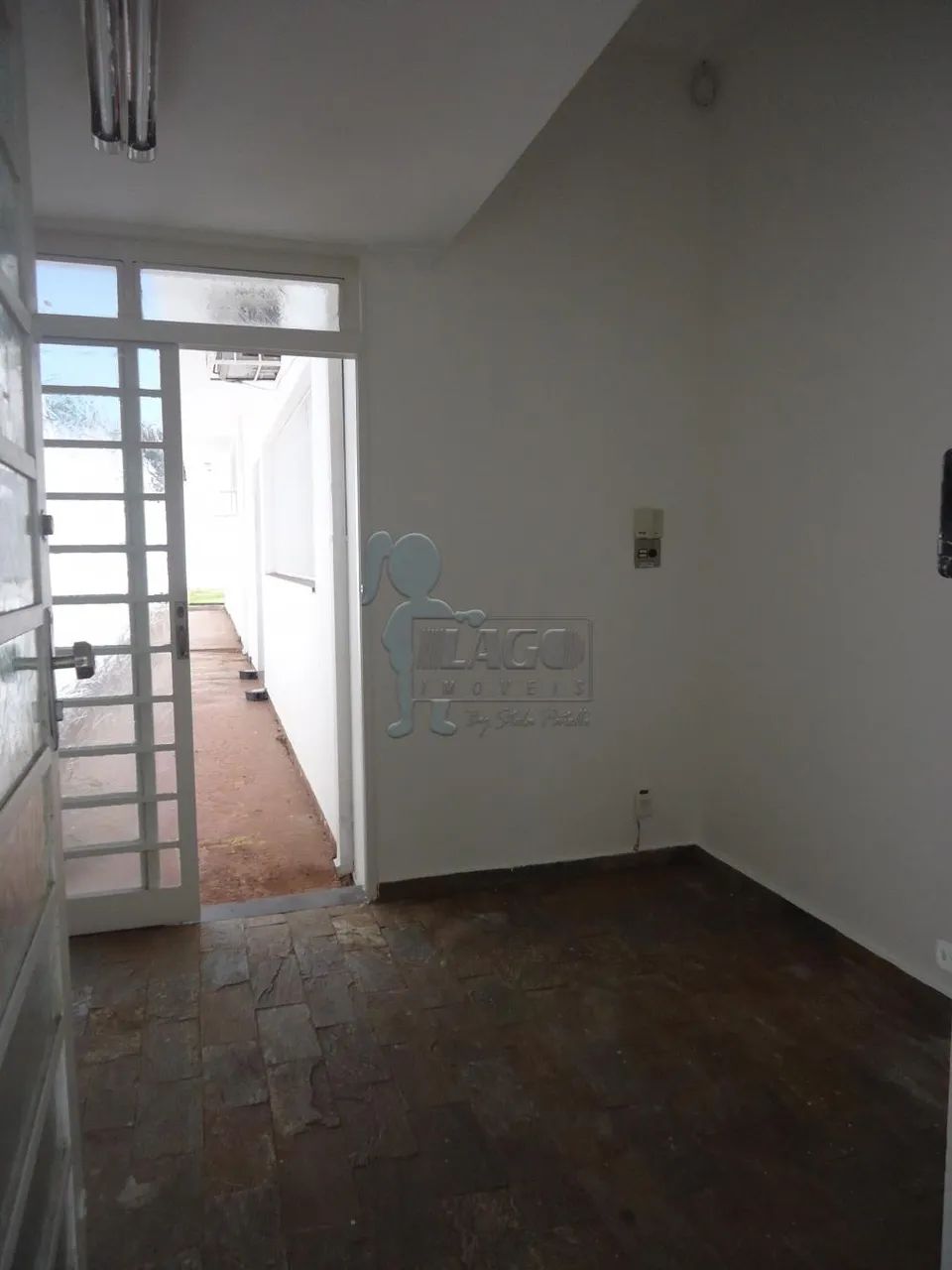 Casa comercial de 352m² com 07 salas para locação - Jardim América
