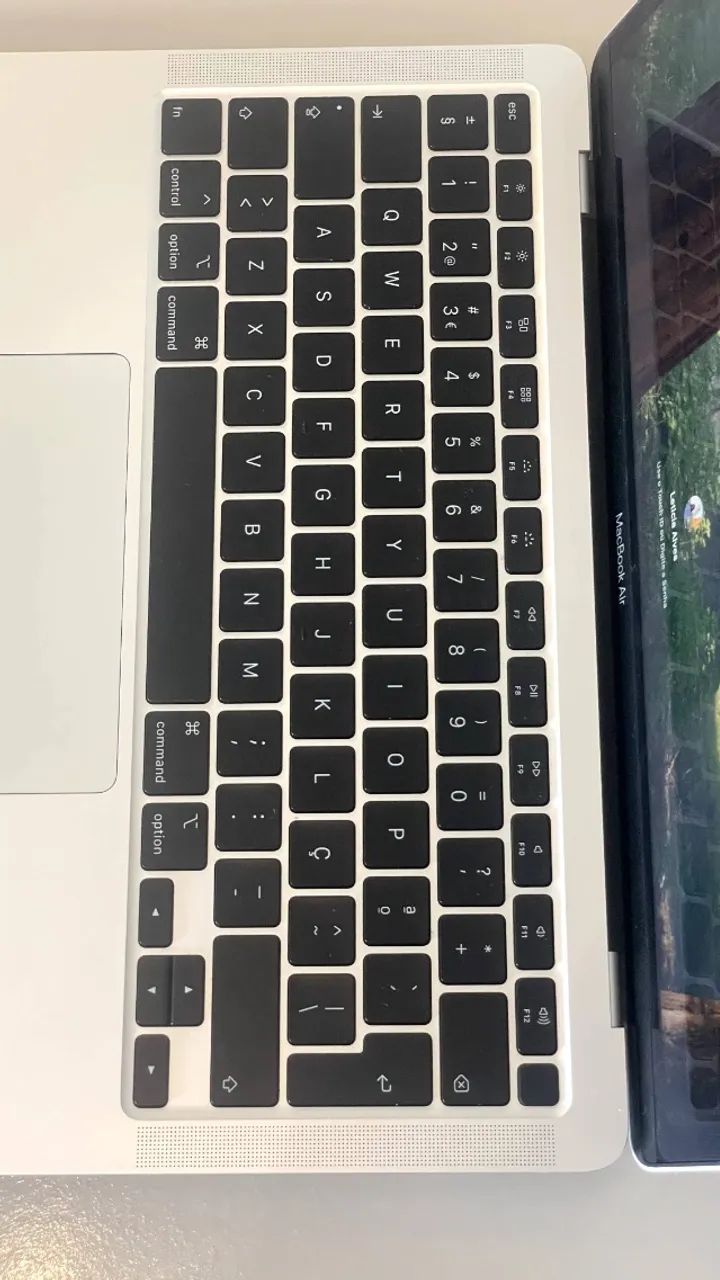 Macbook Air 13 polegadas 2020 - SSD 256 GB - 8 GB Memória - i5