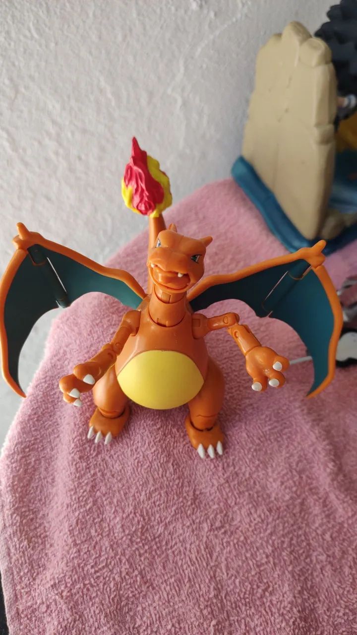 Boneco chalizard original articulado pokemon - Foto 4
