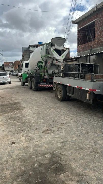 Concreto usinado e bomba  - Foto 3