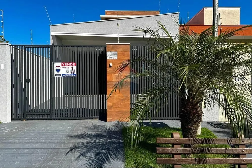 CASA SEMI MOBILIADA à venda no bairro GREENVILLE