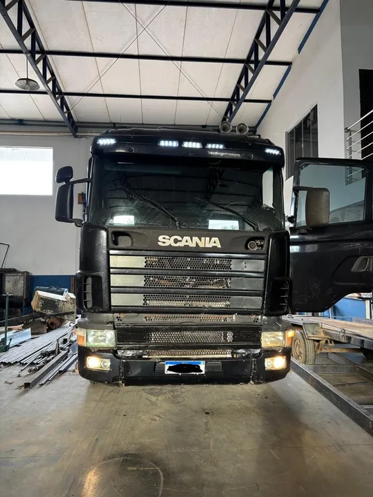 Caminhão Scania
