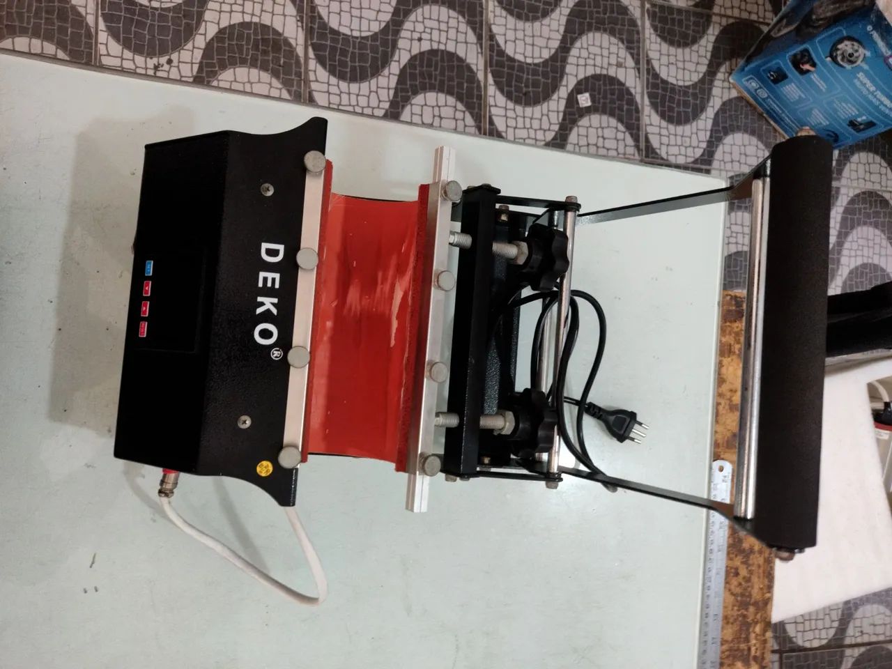Prensa térmica para canecas DEKO