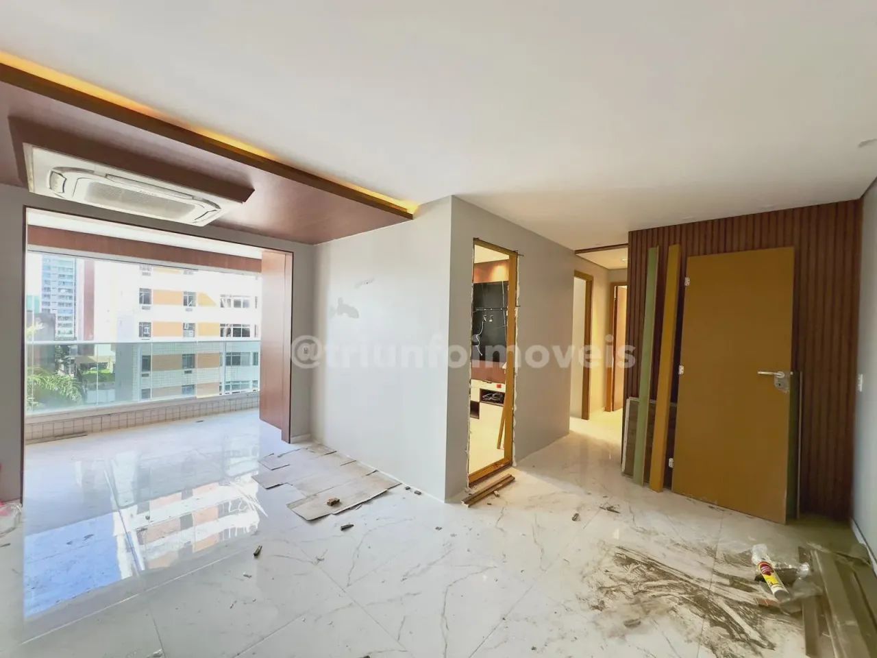 Apartamento a venda com 03 Quartos no Meireles TR207122 FOR -VHN2KQ - Foto 2