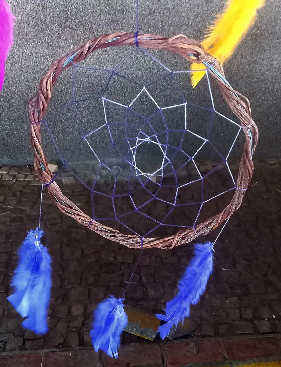 Dream Catcher Artesanal com Penas Coloridas