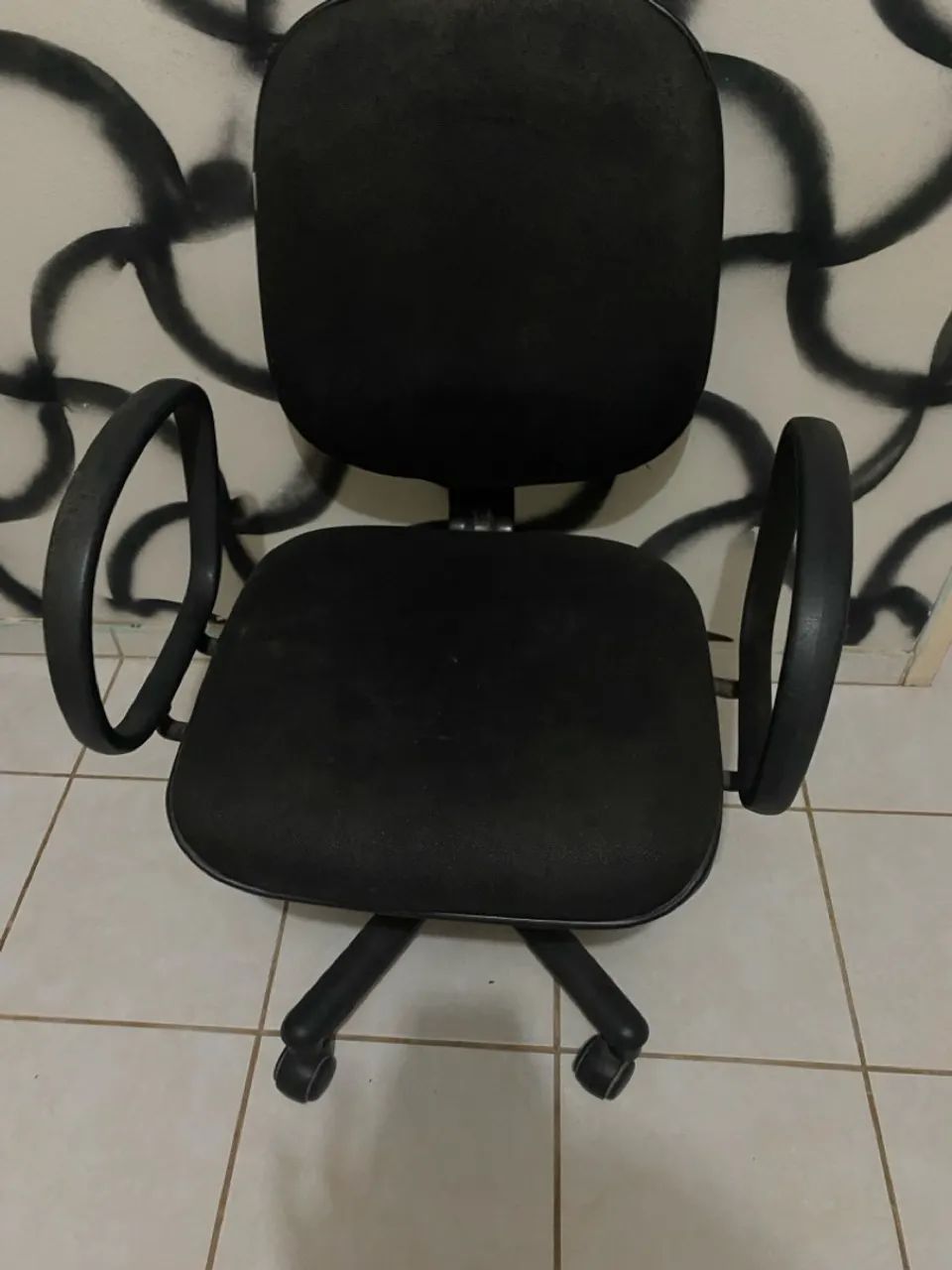 Cadeira de escritório giratória