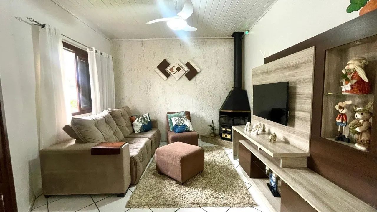 Casa 02 dormitórios com piscina no bairro Arroio Grande em Santa Cruz do Sul! - Foto 5