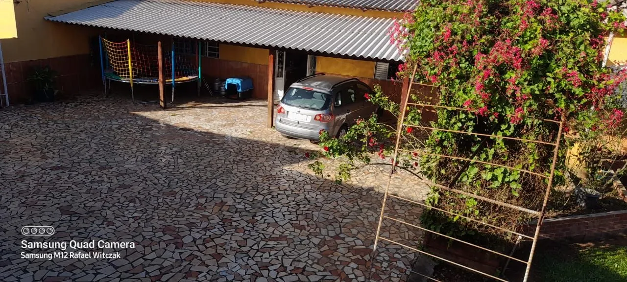 Vendo Casa com lote de 3.815 m2